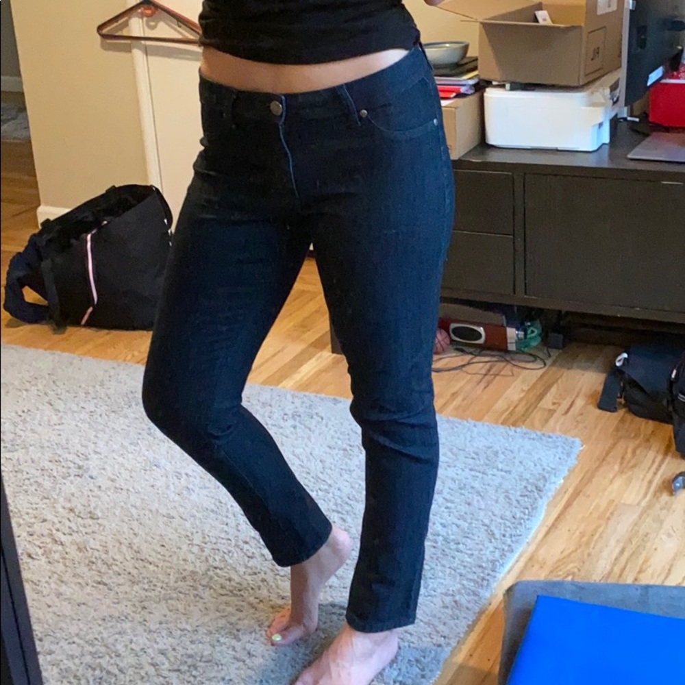 Black skinny jeans